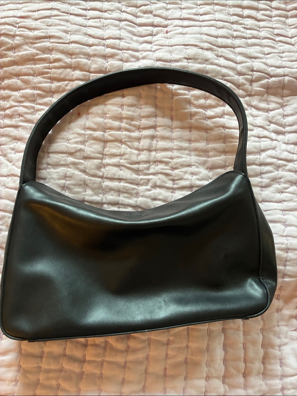 BGBG Maxazria Classic Black Shoulder Bag